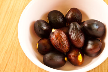 chestnut