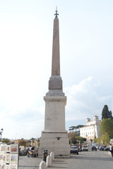 Obelisco Sallustino Plaza de la santísima trinidad en el monte