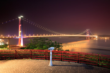 Fototapeta na wymiar Tsing Ma Bridge