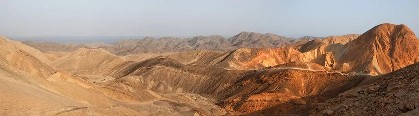 Photo sur Aluminium moyen-Orient Panorama de paysage désertique au coucher du soleil