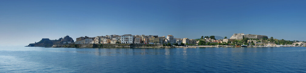 Fototapeta na wymiar panorama stolicy miasta Korfu