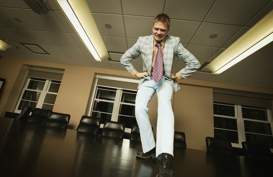 I Got Style - Dancing On Boardroom Table