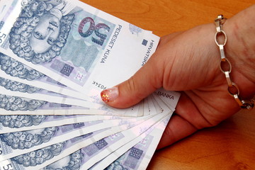 fanout from Croatian Kuna banknotes