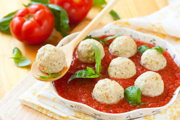 Chicken meatballs and tomato sauce