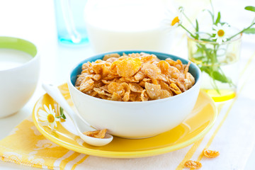 corn flakes  and milk