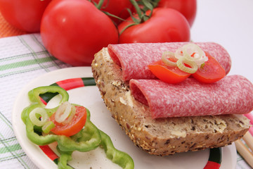 Salamibrötchen