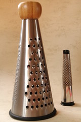 Muskatreibe / Käsereibe