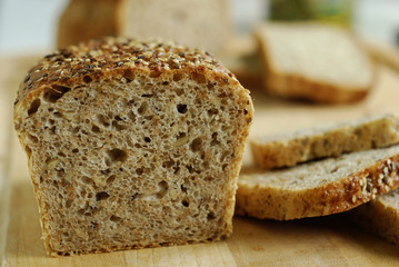 bread with grains