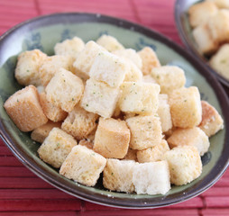 Croutons