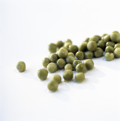 petits pois de conserve 