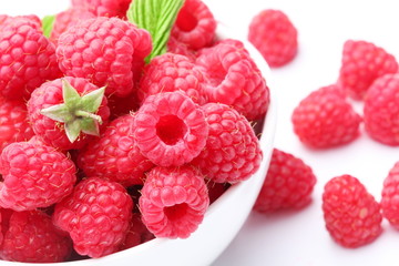 Crockery with raspberries.