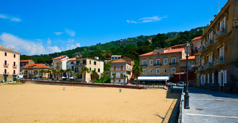 spiaggia dorata