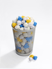 Basura al límite.