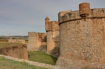 Fototapeta na wymiar forteresse du languedoc
