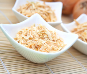 Getrocknete Zwiebeln