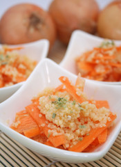 Karottensalat mit Couscous