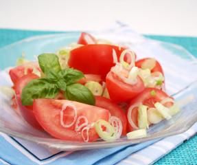 frischer Tomatensalat