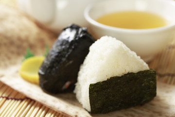 おにぎり