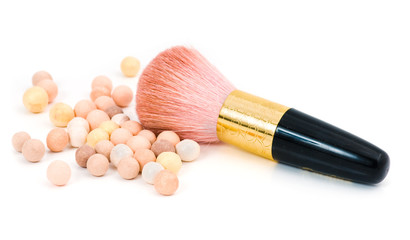Obraz na płótnie Canvas make-up blush and cosmetic brush