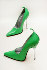 grüne pumps high heels