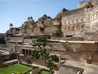 palais, forteresse de Bundi, Inde - 24088058