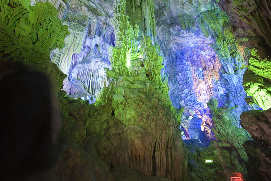 chine; guillin : grotte de la flute aux roseaux