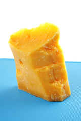 yellow edam cheese