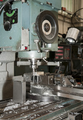 Trapano a controllo numerico