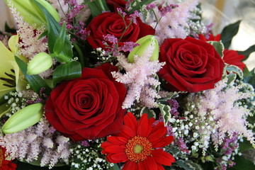 Rote Rosen im Strauss