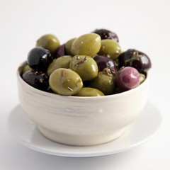 Apéritif - Mélange d'olives marinées #2