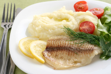 tilapia with mashed potato
