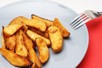 herzhafte Kartoffelecken mit Dipp