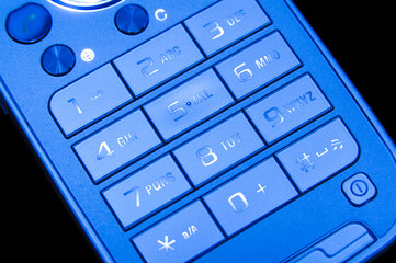 Tel&eacute;fono m&oacute;vil encendido