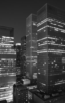 Fototapeta New York City at night black & white