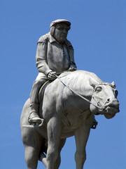 Fototapeta na wymiar Człowiek na koniu