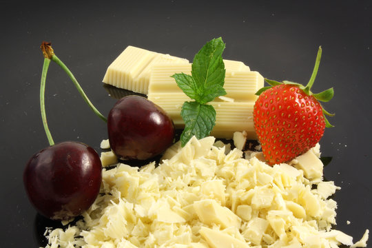 Cioccolato Bianco con frutta e menta