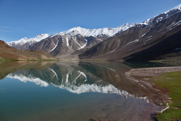 Fototapeta premium chandratal lake