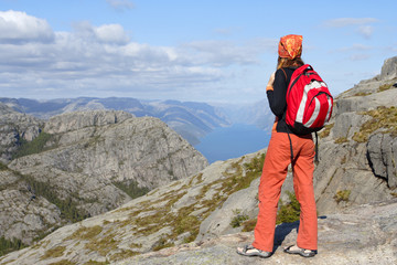 girl looking at the mountains