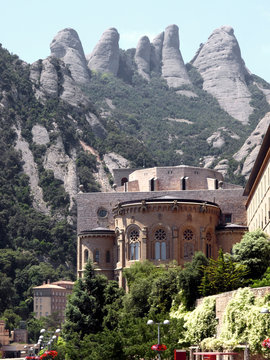 Monasterio De Monserrat (Cataluña)