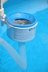 Filtro di superficie per piscine