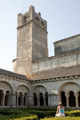 Fototapeta premium Jardin de monastère