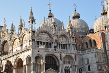 Fototapeta na wymiar Basílica de San Marcos en Venecia, Italia