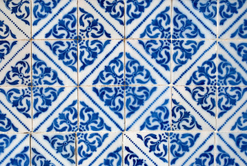 Portuguese glazed tiles 013