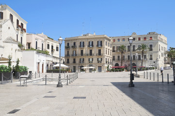 Fototapeta na wymiar Plac Ferrarese. Bari Apulia.