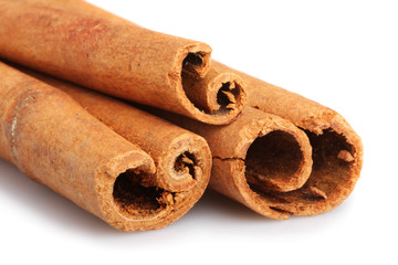 Cinnamon sticks
