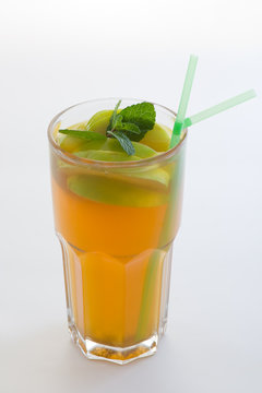 Lemon-Mint Cocktail