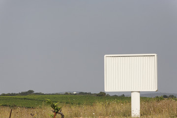 Panneau publicitaire *** Local Caption *** .