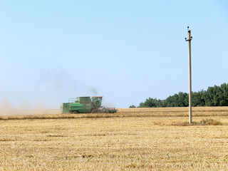 grain harvester combine