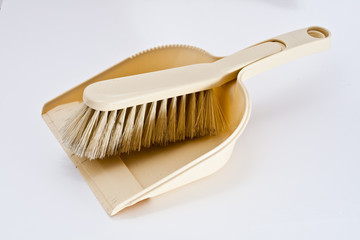 pelle et brosse