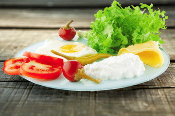 fried eggs and soft cheese